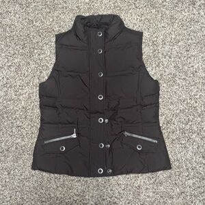 Eddie Bauer Women’s Down Vest 700-Fill Goose Down